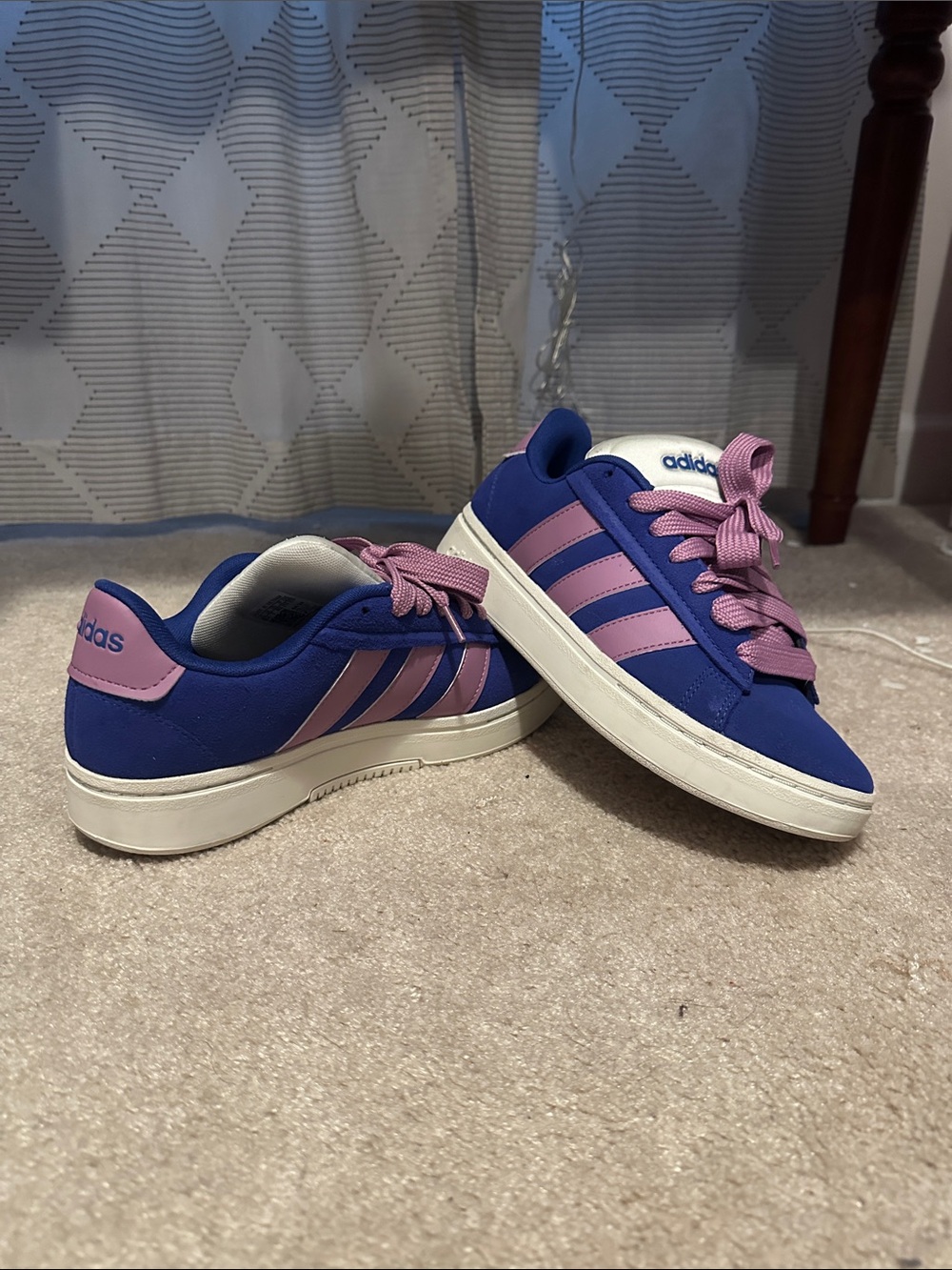 EUC adidas Women's Blue and Pink Classic Low-Top Sneakers
